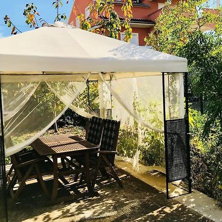 Garden cozy apartment Zadar Exterior foto